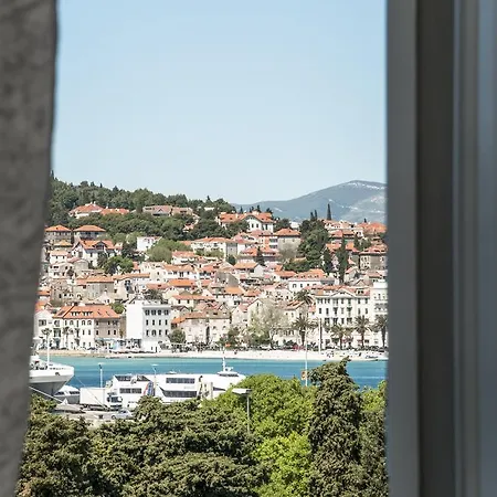 Apartament Mihaela *