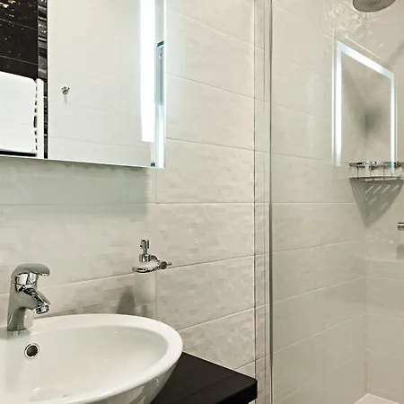 Apartment Mihaela *