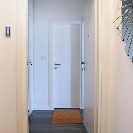 Apartment Mihaela *