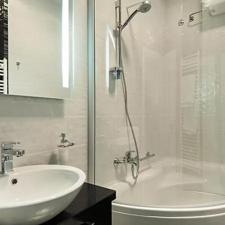 Mihaela Apartment *